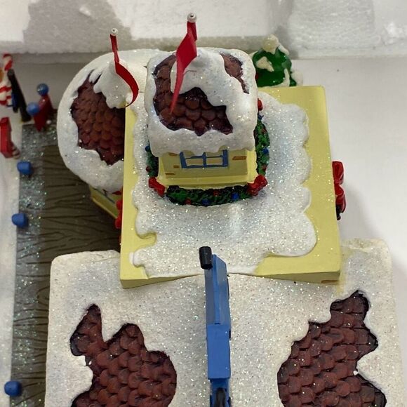 Hawthorne Village Multicolor Christmas Town Train Station Randolph's Collection - Picture 7 of 10